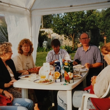 Péchli Andrásné