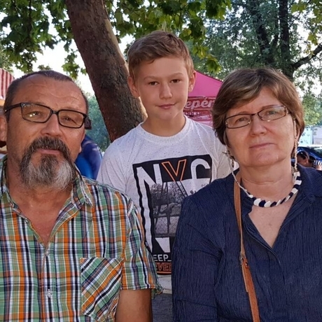 Péchli Andrásné