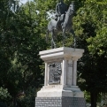 Huszár szobor - Galeriebild eines Denkmals